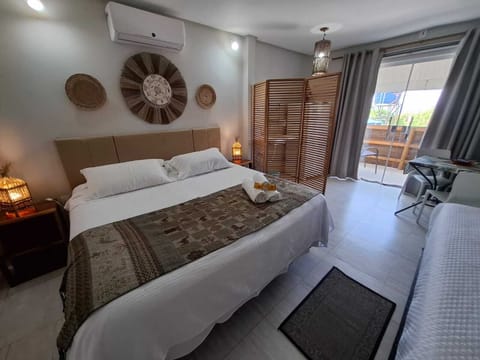 Romantic Penthouse, Multiple Beds, Mountain View, Poolside | 1 bedroom, premium bedding, pillowtop beds, minibar