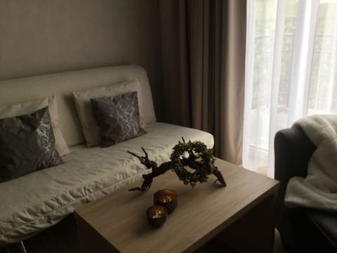 Double Room, Balcony | Premium bedding, pillowtop beds, in-room safe, individually decorated