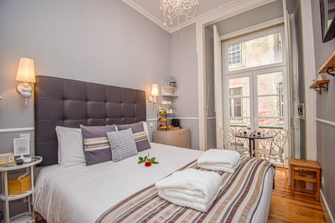 1 bedroom, minibar, in-room safe, desk