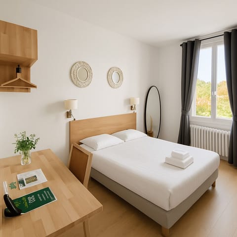 Double Room | Premium bedding, individually decorated, individually furnished, desk