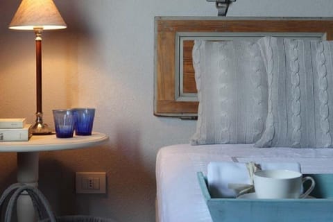 Basic Double Room (8) | In-room safe, free WiFi, bed sheets