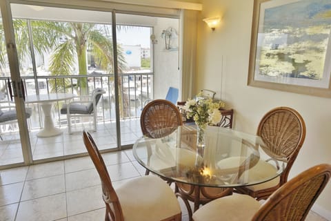 Dining Area with the Screened in Lanai Area