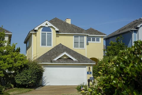 RF10: Sunset Sanctuary | Front Exterior