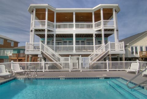 The Hideaway B-Exterior