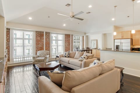 Exposed Brick, Cathedral Ceilings, Windows overlooking St.Charles Street Car 