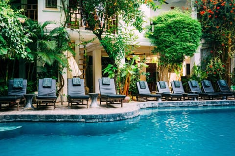 Outdoor pool, sun loungers