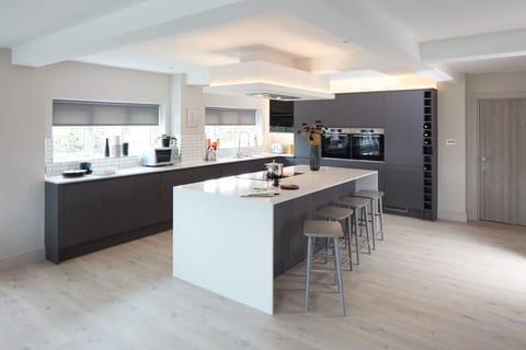 Huge Kitchen / Diner