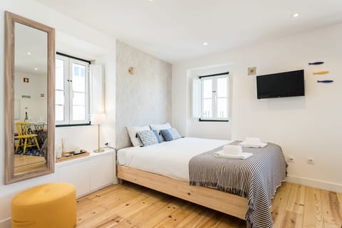 Loft, River View | 1 bedroom, laptop workspace, soundproofing, iron/ironing board