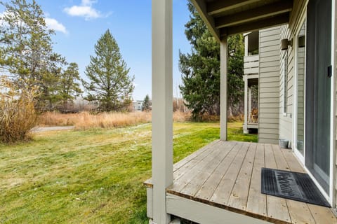 King Bedroom Private Deck - Lower Level