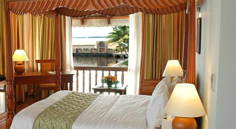 Superior Lake Front Pool Deck Suite | Premium bedding, minibar, in-room safe, individually decorated