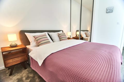 Minibar, in-room safe, soundproofing, iron/ironing board