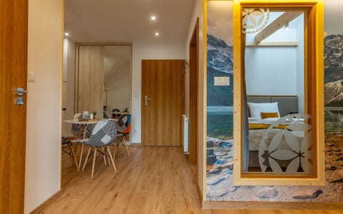 Family Apartment | 1 bedroom, individually decorated, soundproofing, free WiFi