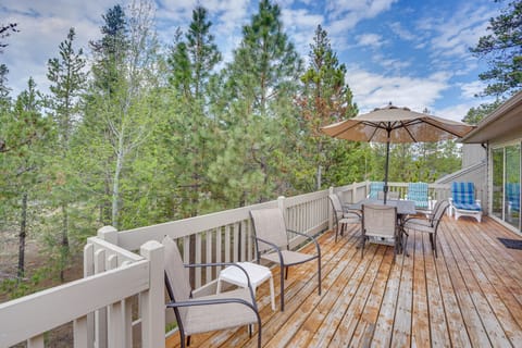 Sunriver Vacation Rental | 4BR | 3.5BA | 2,185 Sq Ft | Stairs Required to Access