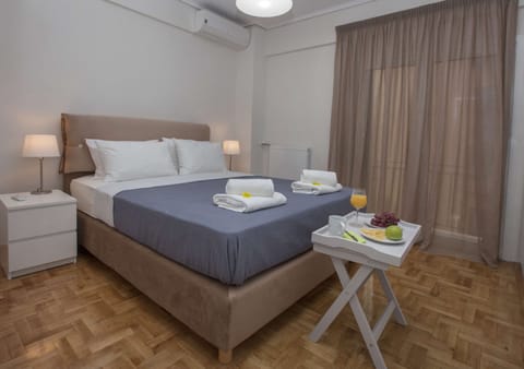 Family Apartment, 4 Bedrooms, Balcony | 4 bedrooms, laptop workspace, iron/ironing board, cribs/infant beds