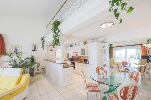 LIVING - DINING ROOM