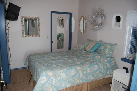 Queen Size memory foam bed