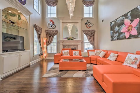 Duluth Vacation Rental | 4BR | 3BA | Stairs Required | 3,060 Sq Ft