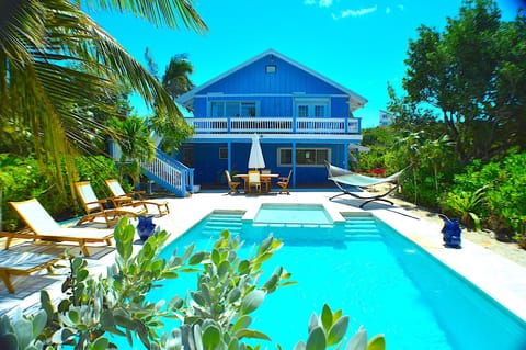 Grace Bay villa rental Hideaway near the Bight Reef - Sleeps 6
