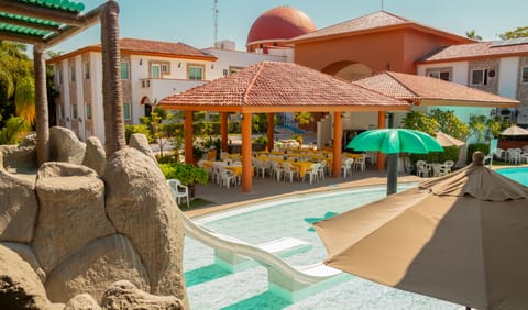 3 outdoor pools, pool umbrellas, sun loungers