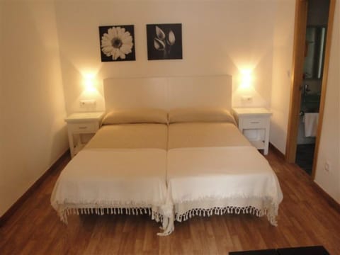 Soundproofing, cribs/infant beds, rollaway beds, free WiFi