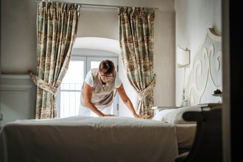 Superior Double Room, 1 Bedroom | 1 bedroom, down comforters, in-room safe, desk