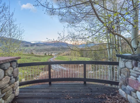 Master Suite 1 Deck View