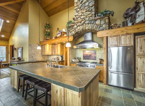 Main Living Area Kitchen