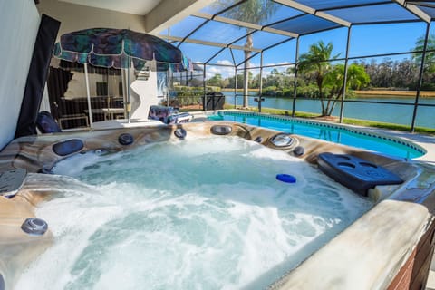 hot tub for 6