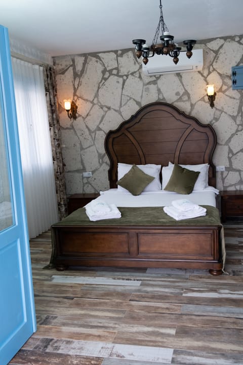 Elite Double Room, Non Smoking, Pool View | Premium bedding, Select Comfort beds, minibar, individually decorated