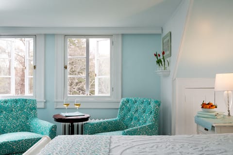 Traditional Queen Room, Private Bathroom, 3rd floor-stairs, RM-6 | Premium bedding, individually decorated, individually furnished