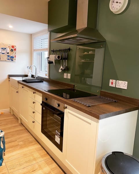 Traditional House, Private Bathroom | Private kitchen