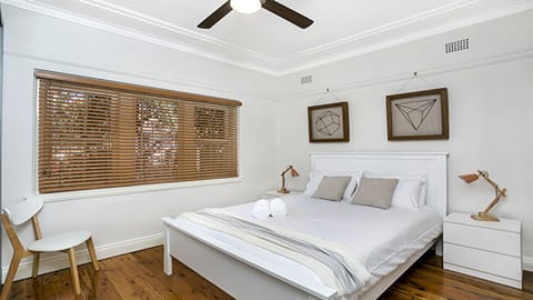 Apartment, 2 Bedrooms | Iron/ironing board, cribs/infant beds, free WiFi, bed sheets