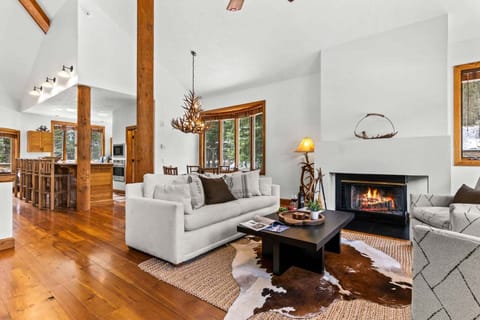Living Room And Kitchen