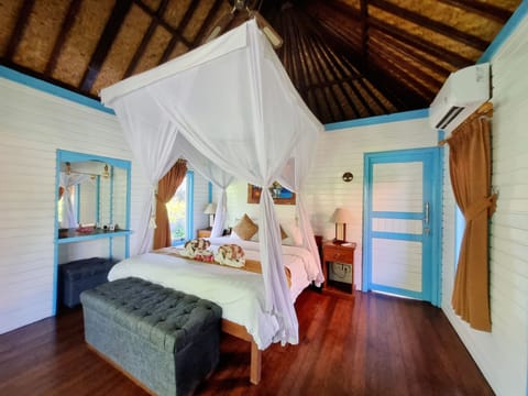 Standard Double Room | 1 bedroom, premium bedding, minibar, in-room safe