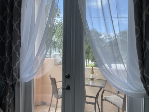 2nd floor balcony off the family room...