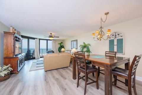 Phoenix VII 7612 Orange Beach, Alabama, beach front, 3 bedroom condominium on the 6th floor