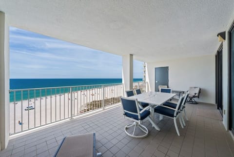 Pelican Pointe 803 Balcony with Outdoor Dining for 6