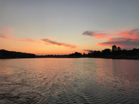 It is called Sun Valley after all...