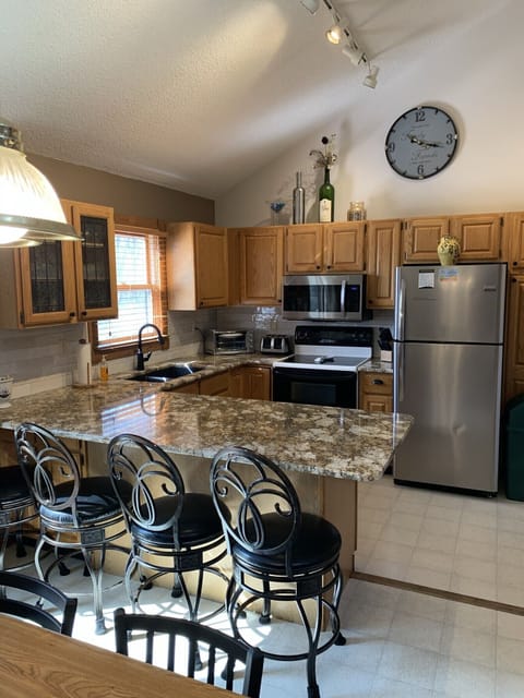 New kitchen (Spring 2021). New countertops, backsplash, sinks, etc.