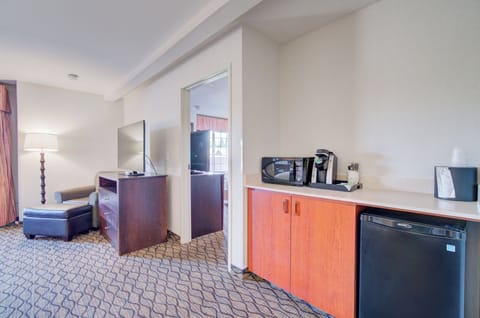 1 bedroom, desk, blackout drapes, iron/ironing board