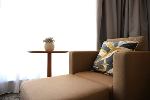 Minibar, in-room safe, desk, soundproofing