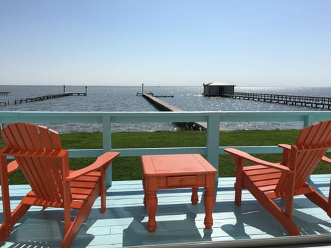300 foot pier with space to dock a boat & 2 fishing lights at end - post Harvey