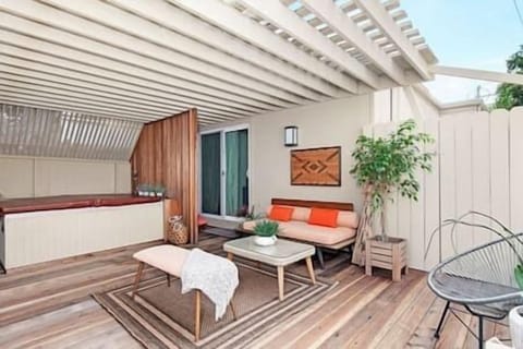 Jacuzzi deck off second bedroom