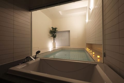 Penthouse Pool Villa | Terrace/patio
