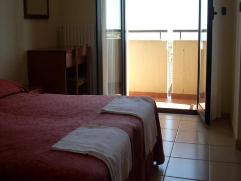 Desk, free cribs/infant beds, free WiFi, bed sheets