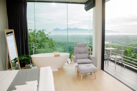 Deluxe Room, Sea View | Terrace/patio