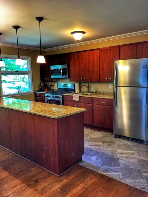 Full working kitchen