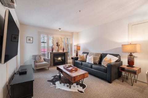 Living area: Queen sofa bed