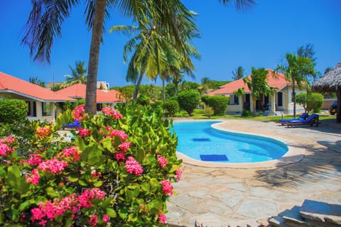 Luxury Cottage, 2 Bedrooms | Garden view
