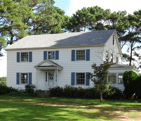 The Fishing Cottage is a large, roomy house with big yard